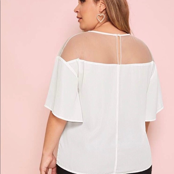 NWOT Beautiful lace and chiffon top - Picture 3 of 4